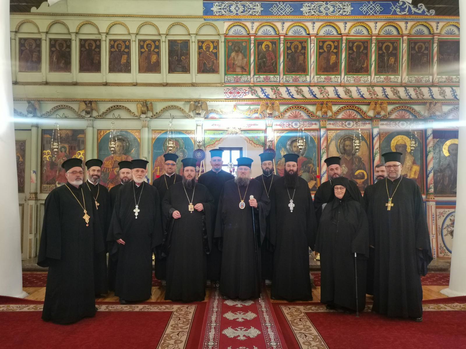 Архиерейски богослужения 11 2024 04 26 15 03 56 754
