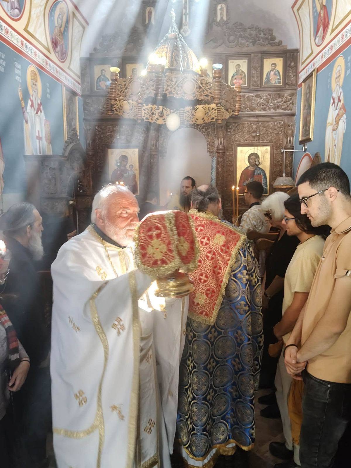 Архиерейска литургия в Одранишкия манастир „Св. апостоли Петър и Павел“ 13 12