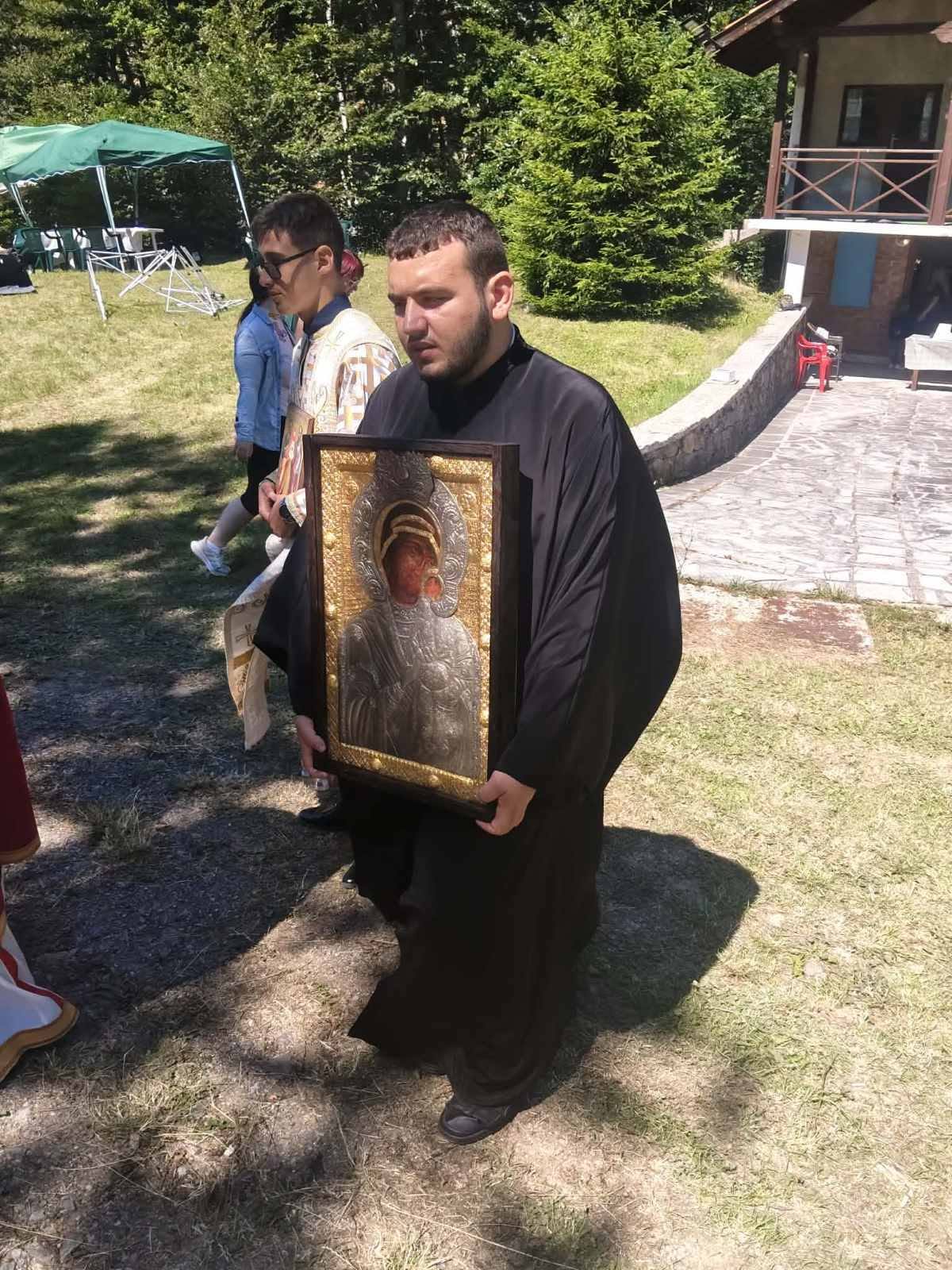Архиерейска литургия в Одранишкия манастир „Св. апостоли Петър и Павел“ 20 19