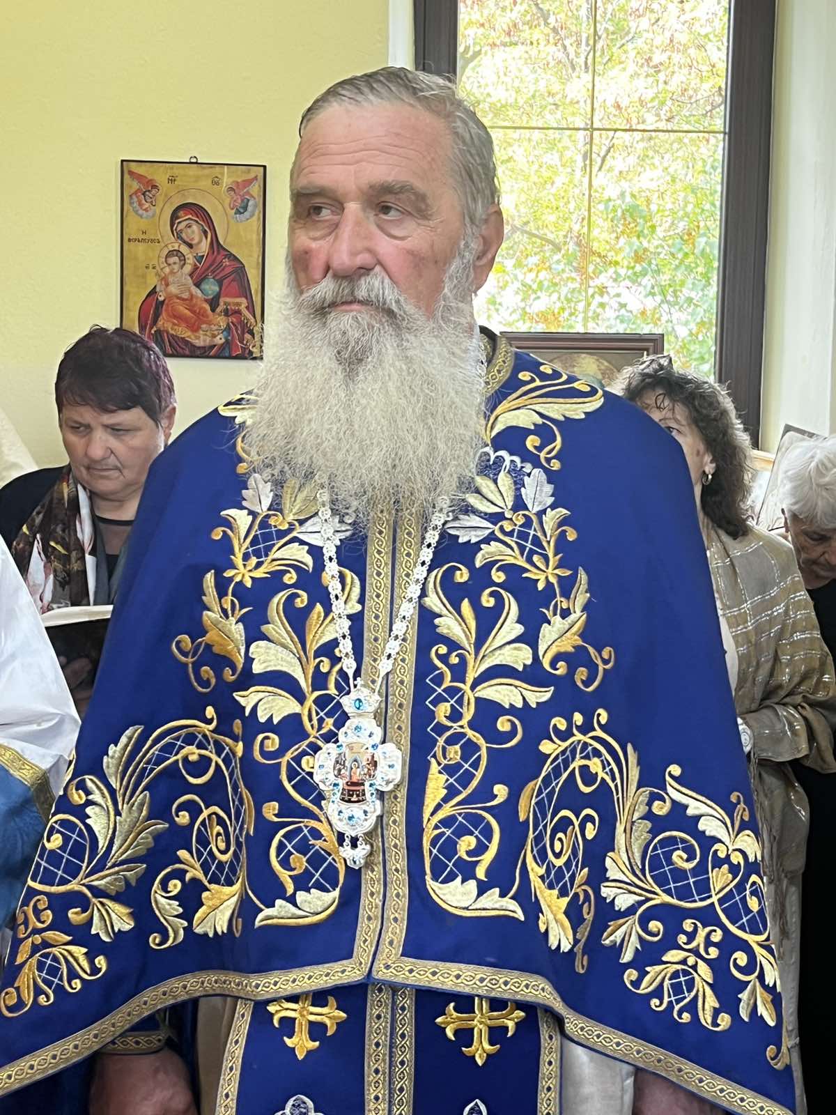 В параклис „Успение Богородично“ на село Сестримо бе отслужена архиерейска литургия 16 0 02 05 b8b4a210aff6c3c7993d0f7eed348f10193ed070d2bcb17f2dbab42496bb0d77 90f28c3c09250b75