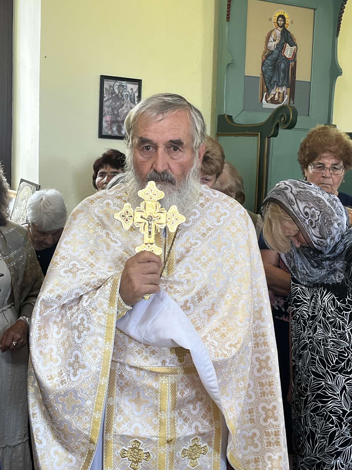 В параклис „Успение Богородично“ на село Сестримо бе отслужена архиерейска литургия 18 0 02 05 e64577b0f502064bfbeadbd63c0654a870eb6a9c020548bea32c4b50198cdf0c ad3a220358bb03af