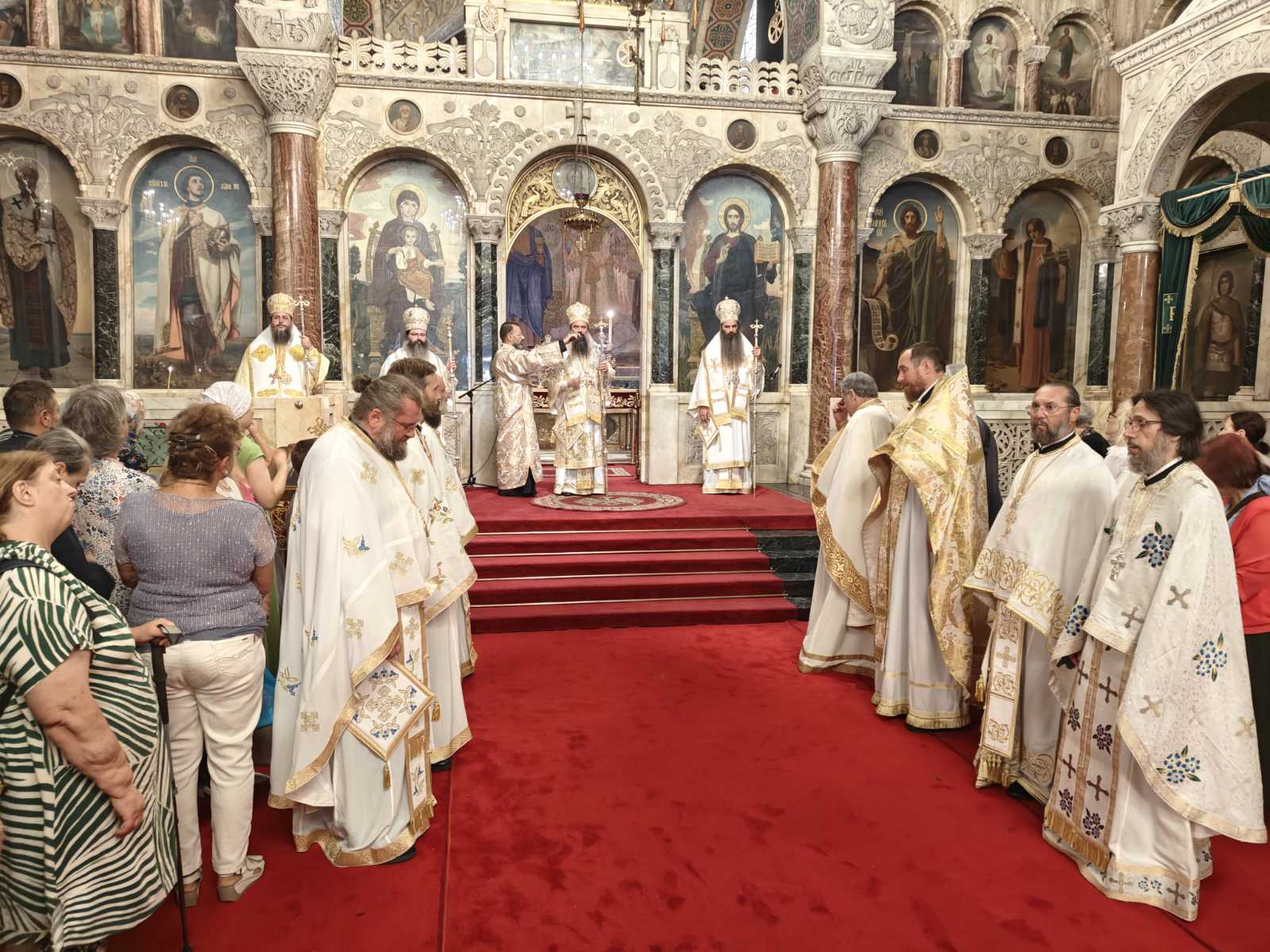 Патриаршеската катедрала „Св. Александър Невски“ отбеляза своя летен храмов празник