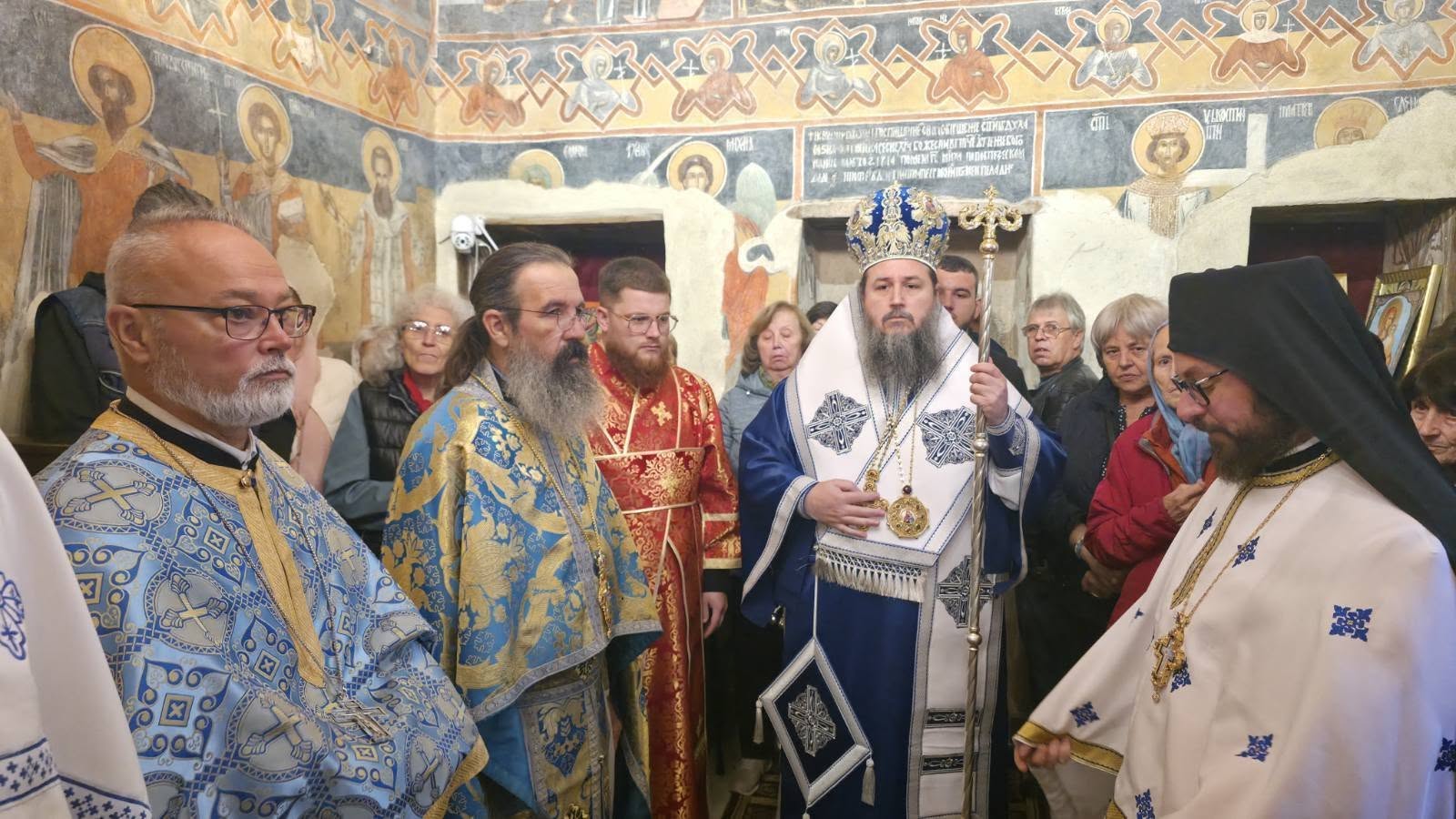 Архиерейска литургия, литийно шествие и водосвет в Искрецкия манастир „Успение Богородично“ 5 06