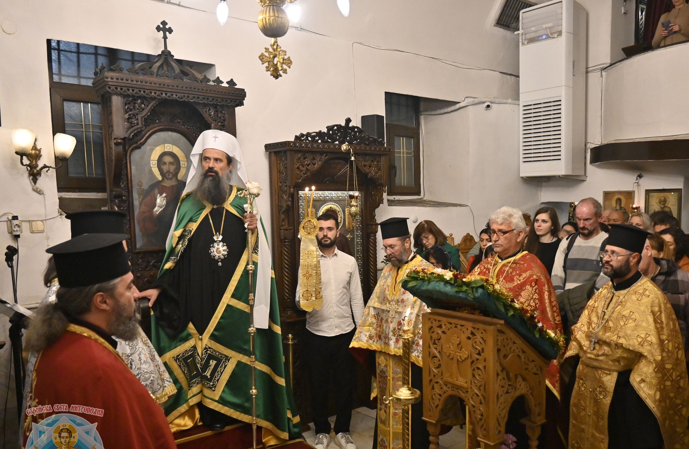 Архиерейска вечерня с петохлебие за празника на преподобна Параскева – Петка