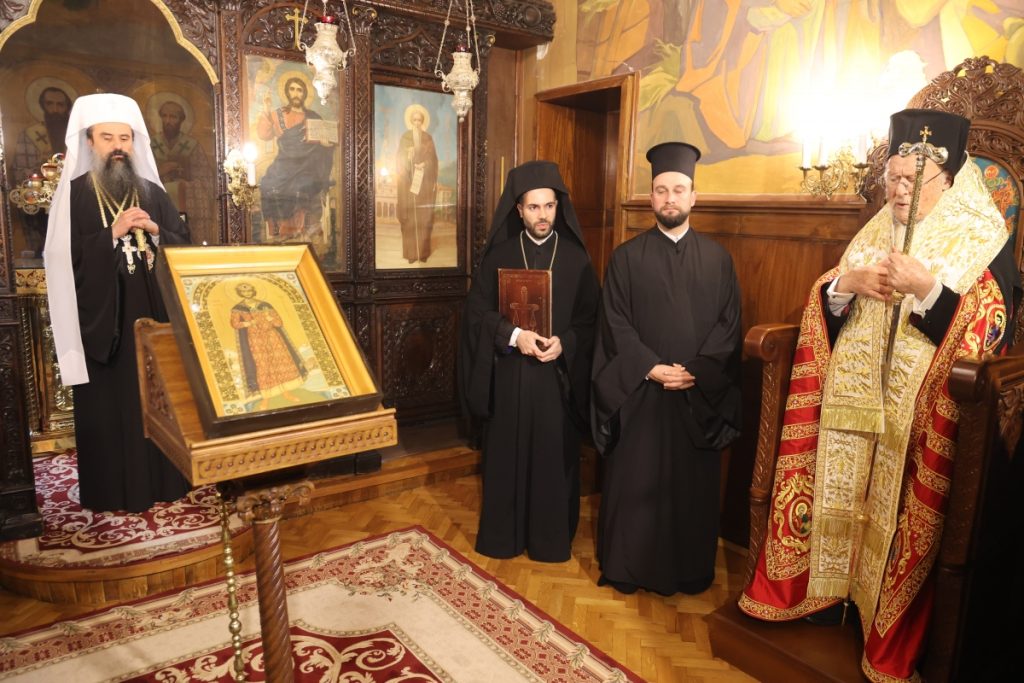 Посрещане на Вселенския патриарх Вартоломей за тържествата по повод 1150 години от рождението и 1080 години от успението на свети Йоан Рилски 1 A4C4841DF3CB9243EAB3B07BEF5B2222